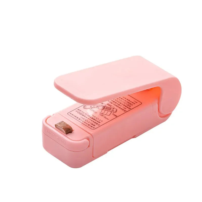 Mini Sealing Machine USB Rechargable Heat Sealer Storage Bag Plastic Package Food Sealer Clip Bag Handheld Food Heat Sealer