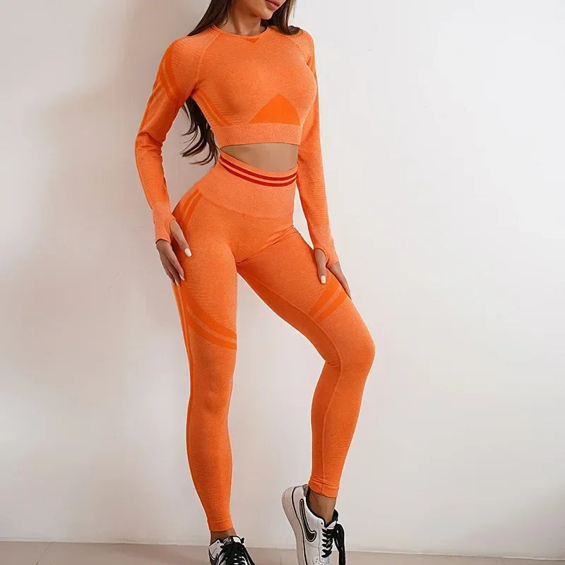 Seamless Yoga Sets Sports Fitness Peach Hip-lifting Shorts Beauty Back Short-Sleeved Suits Workout Gym Leggings Set for Women